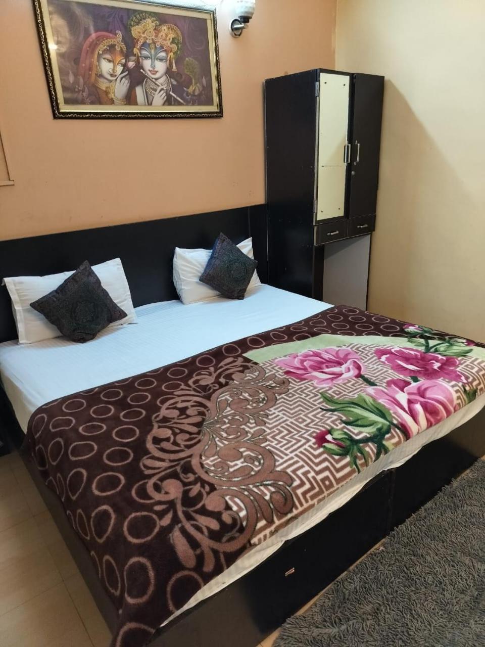Ds Residency Varanasi-Prime Location-Parking Luaran gambar