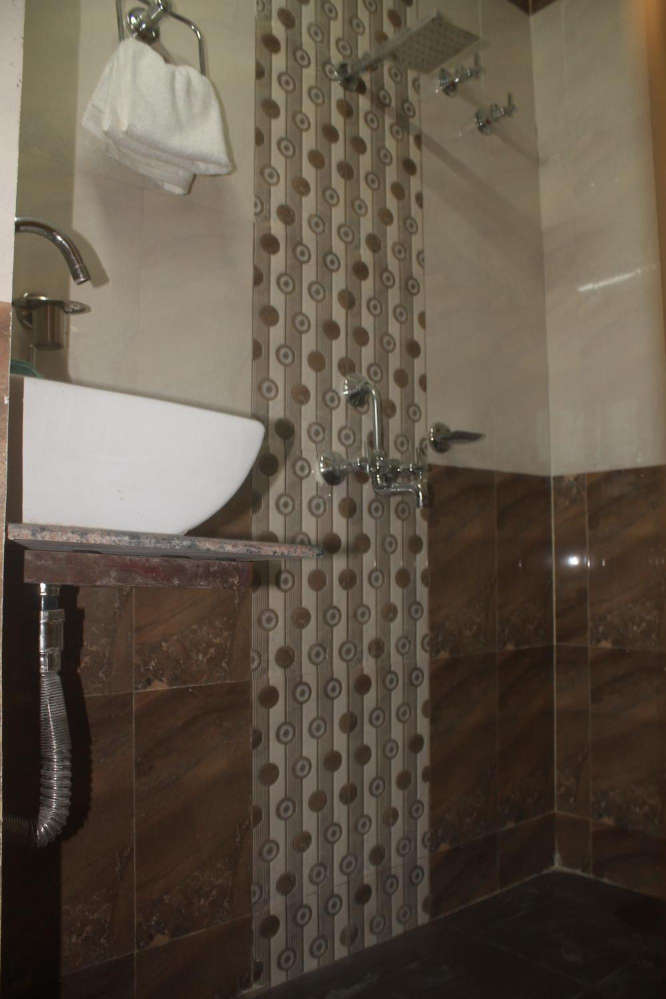 Ds Residency Varanasi-Prime Location-Parking Luaran gambar